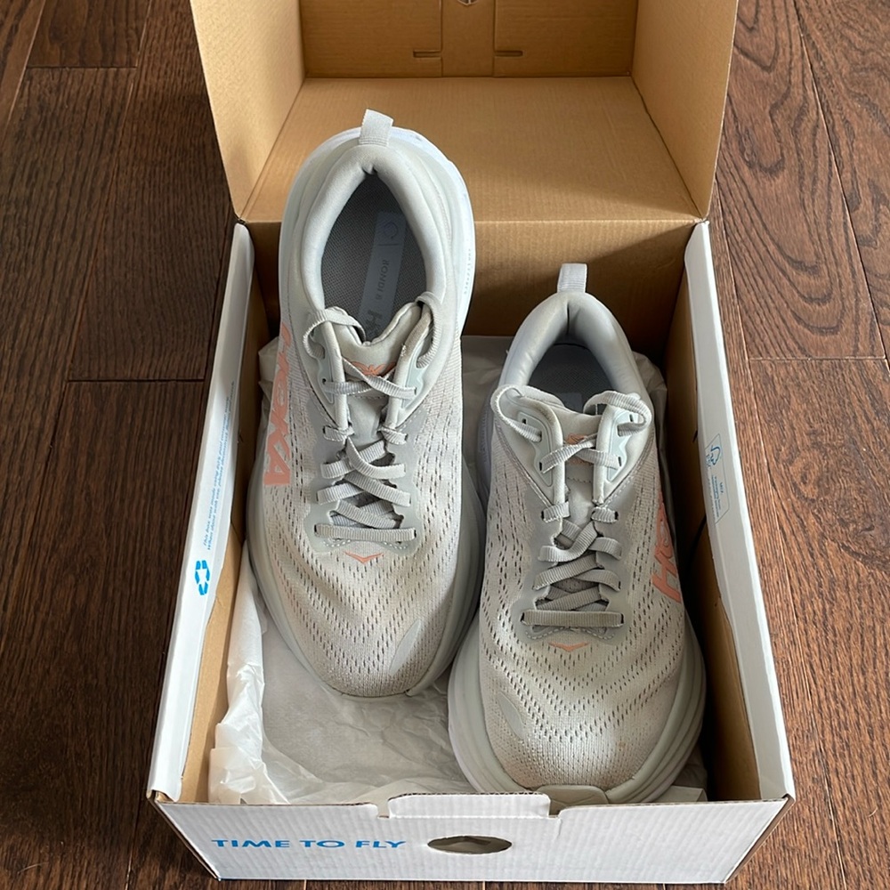 Hoka Bondi 8 Women’s Size 7B
